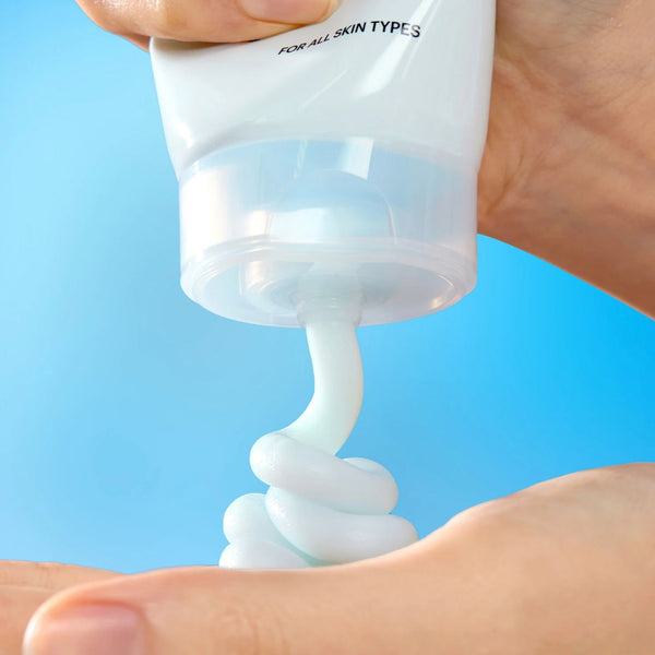 Dive In Low Molecular Hyaluronic Acid Cleansing Foam 150ml
