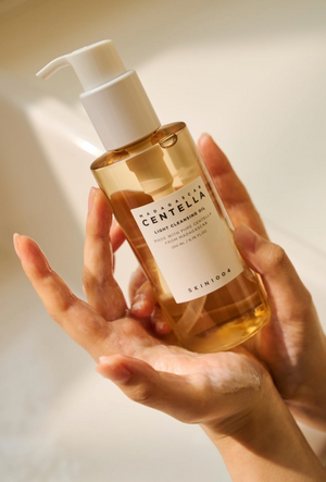 Madagascar Centella Centella Light Cleansing Oil 200ml